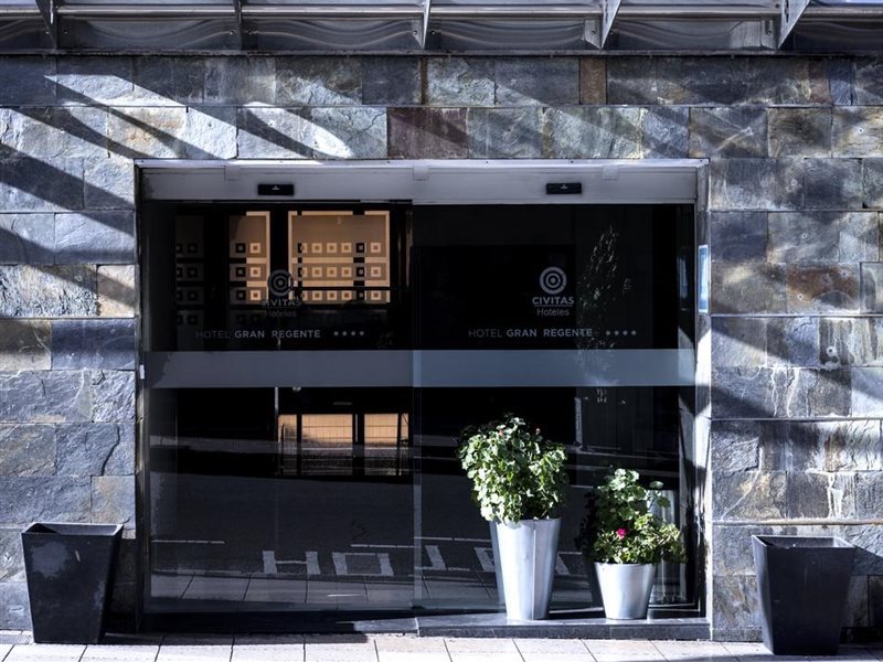 Gran Hotel Regente.