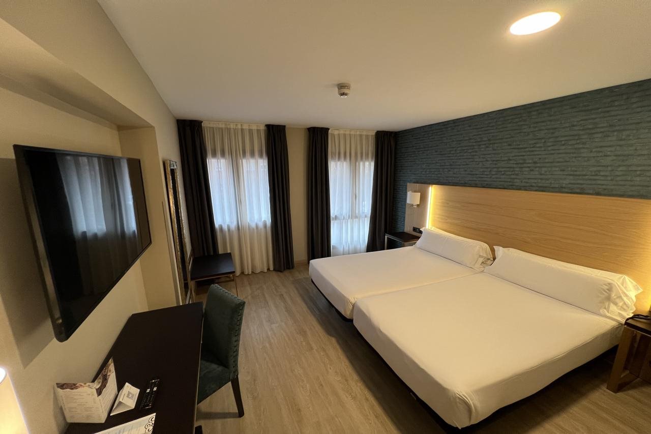 Hotel Zentral Ramiro I.