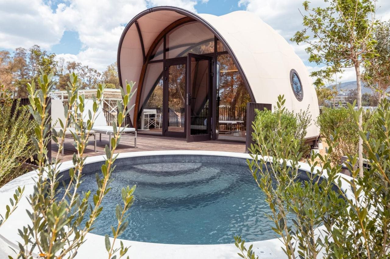 91 Athens Riviera, The Resort.