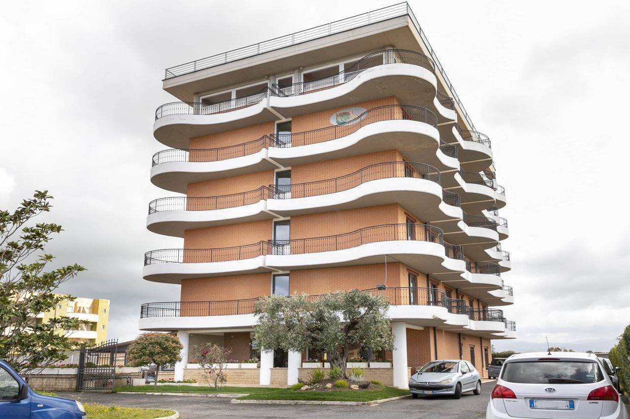 B&B HOTEL Pomezia Cortese.