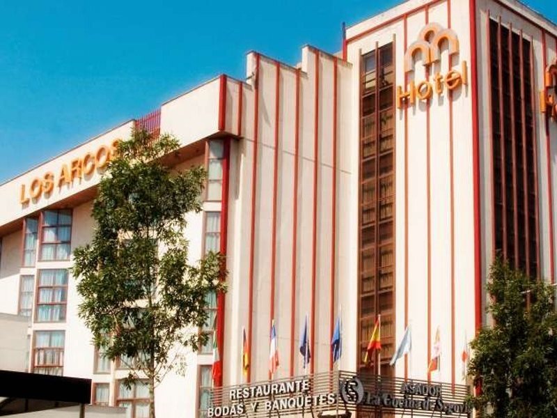 Hotel AR Los Arcos.