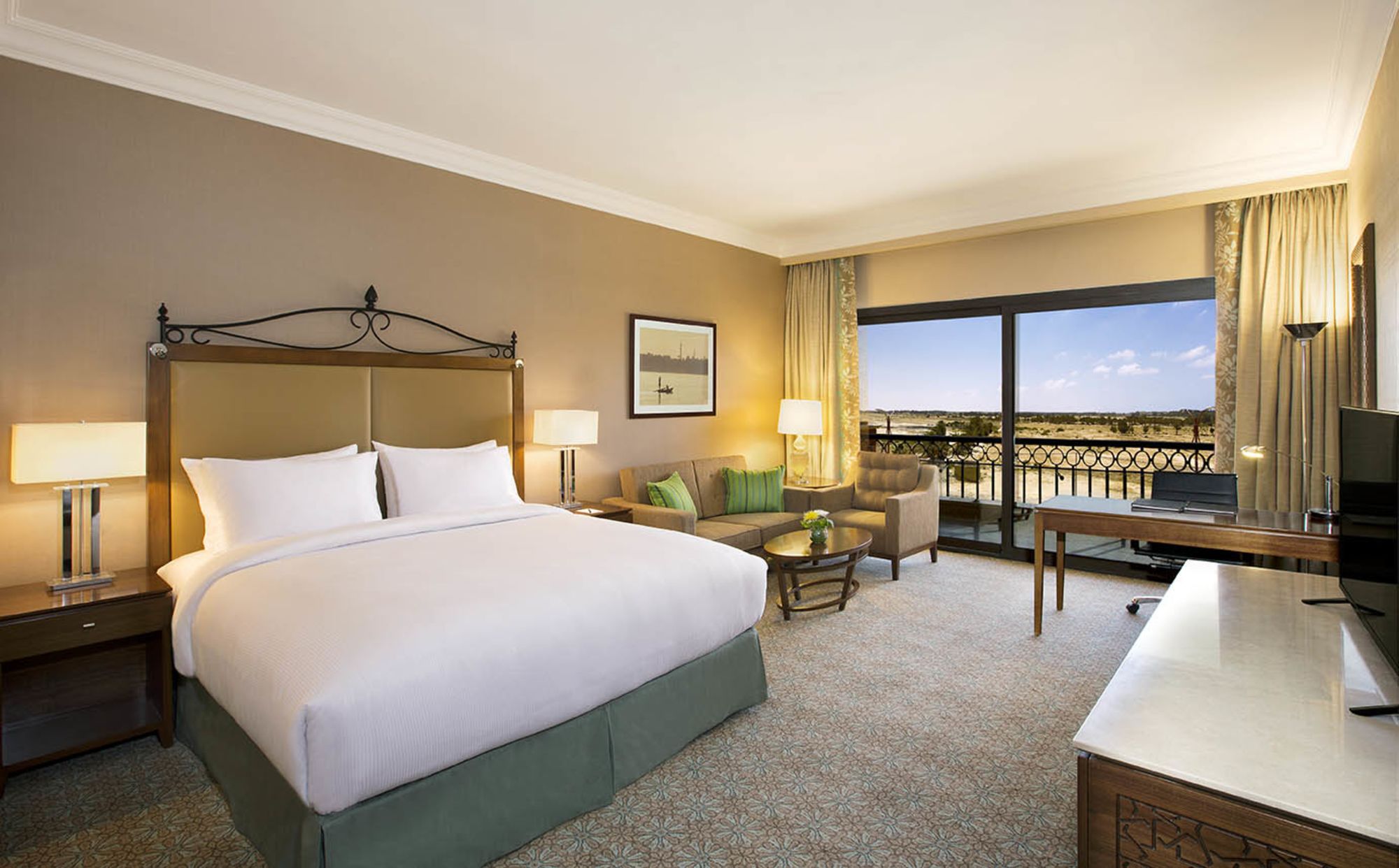 Hilton Alexandria Kings Ranch.