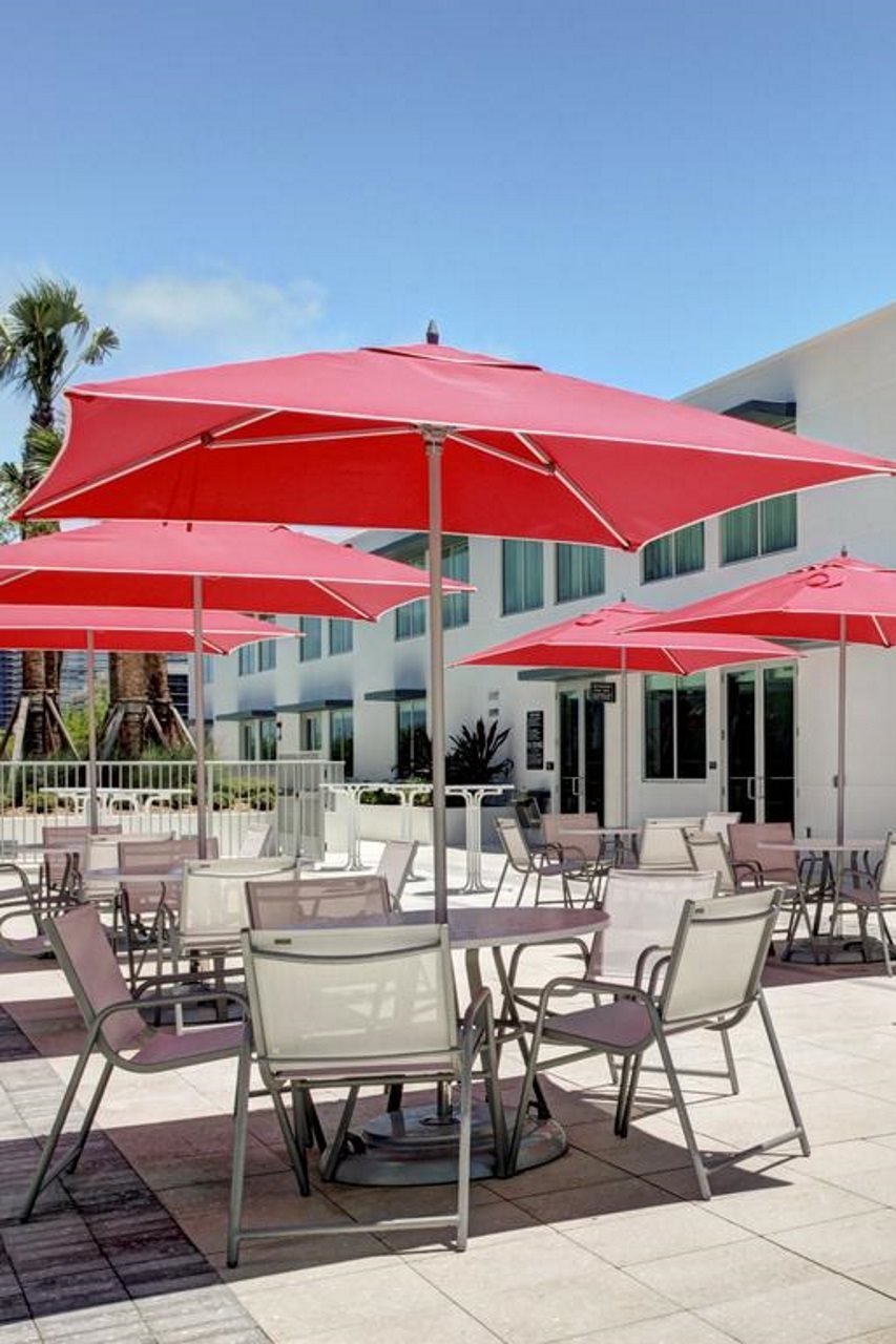 Residence Inn Miami Beach Surfside.