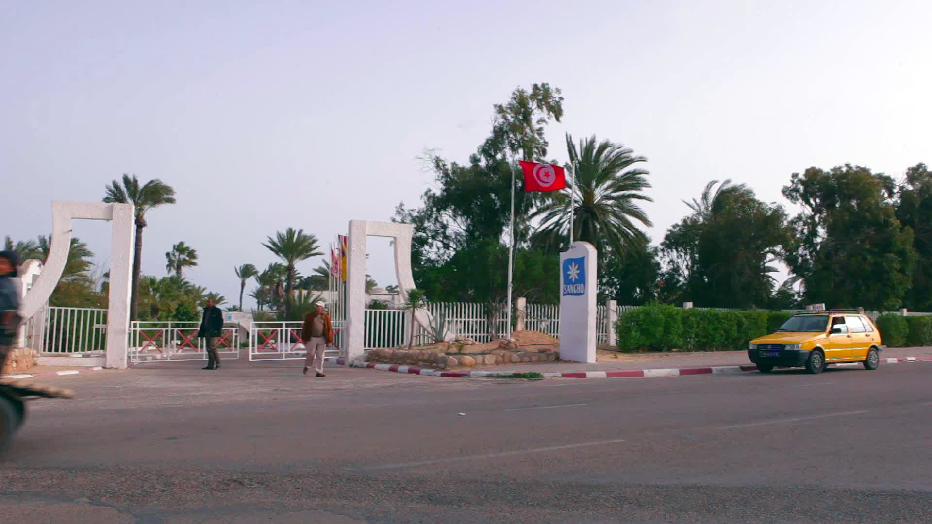 Hari Club Beach Resort.