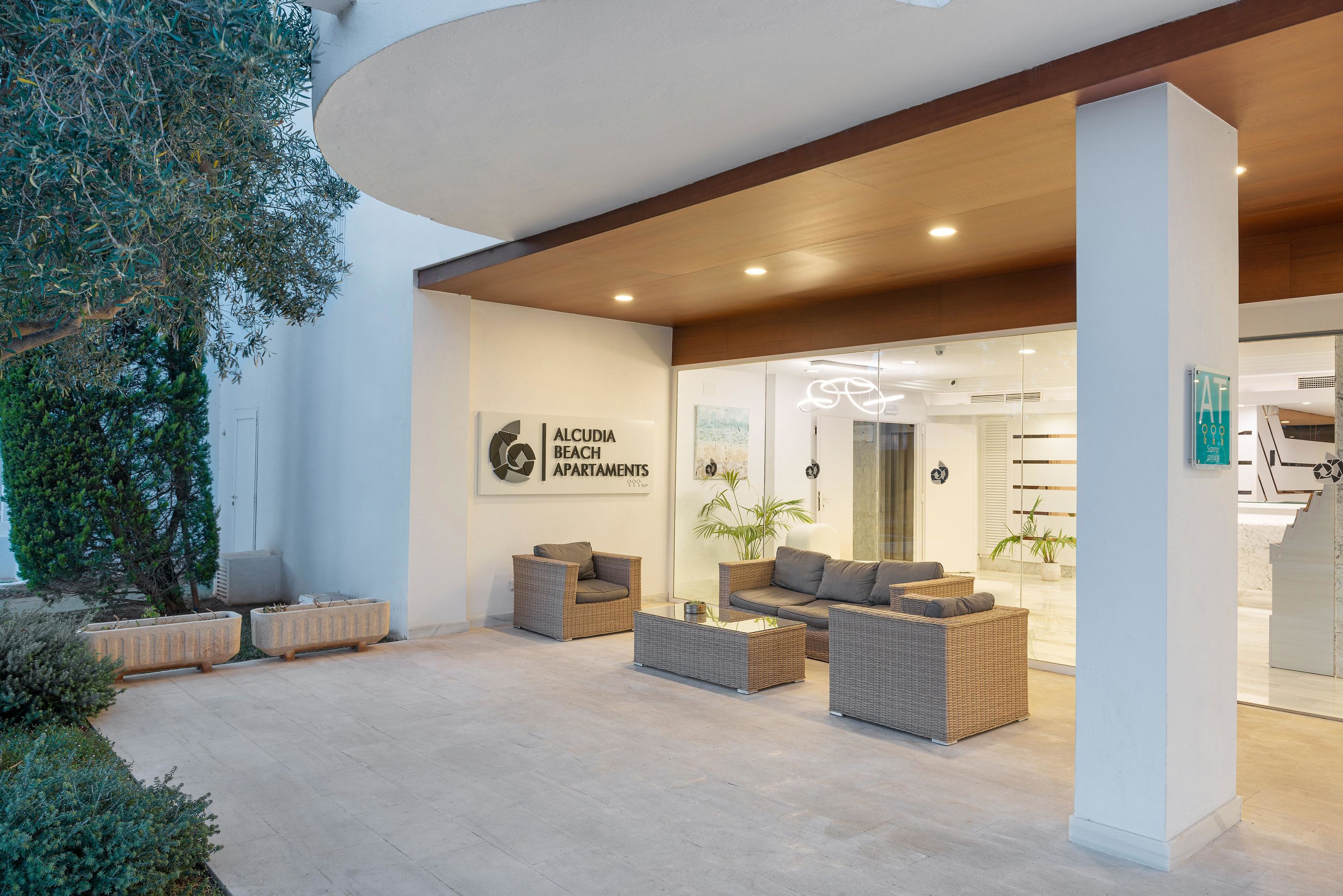 Alcudia Beach Apartments.